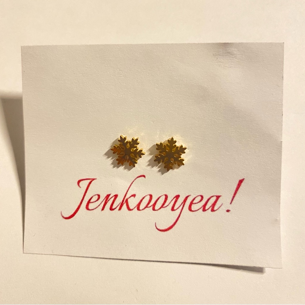 Gold Snow Flakes Studs Earrings Hypoallergenic And Water Resistant